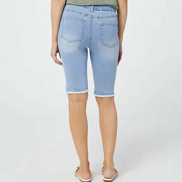 Denim & Co Easy Stretch Denim Frayed Hem Bermuda Shorts 11245 - Picture 2 of 2